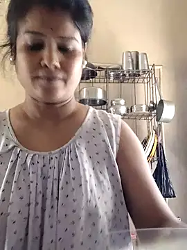 Snapshot of yoursweety09 chatting on 11, 3, 2025 yoursweety09 online show from 11, 3, 2025