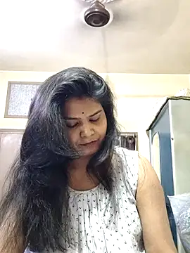 Snapshot of yoursweety09 chatting on 12, 3, 2025 yoursweety09 online show from 12, 3, 2025