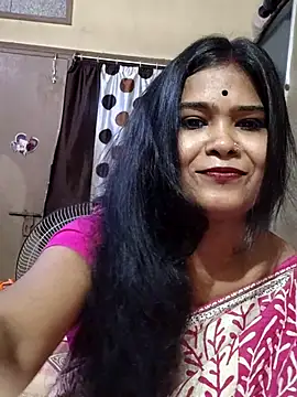 Snapshot of yoursweety09 chatting on 9, 9, 2025 yoursweety09 online show from 9, 9, 2025