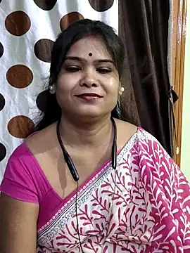 Snapshot of yoursweety09 chatting on 7, 10, 2025 yoursweety09 online show from 7, 10, 2025