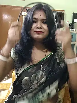 Snapshot of yoursweety09 chatting on 10, 10, 2025 yoursweety09 online show from 10, 10, 2025