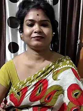 Snapshot of yoursweety09 chatting on 11, 10, 2025 yoursweety09 online show from 11, 10, 2025