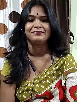 Snapshot of yoursweety09 chatting on 18, 10, 2025 yoursweety09 online show from 18, 10, 2025