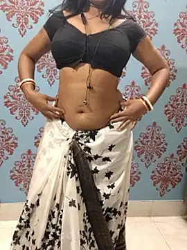 yoursweety09 online show from 8, 2, 2026