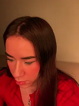 Im Valen Cute online show from 4, 6, 2026