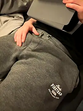 Dan8736 online show from 2, 12, 2025