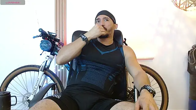 Snapshot of Reiko_85_ chatting on 14, 1, 2026 Reiko 85 online show from 14, 1, 2026