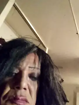 Snapshot of Cumhrd777 chatting on 22, 10, 2025 Cumhrd777 online show from 22, 10, 2025