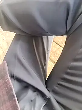 Snapshot of nidansohib1230 chatting on 19, 12, 2024 nidansohib1230 online show from 19, 12, 2024