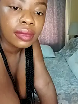 Luciouslips00 online show from 28, 11, 2025