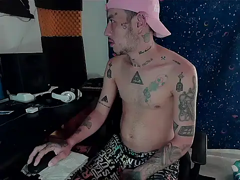 Snapshot of patrik_tattoo_ chatting on 14, 1, 2025 patrik tattoo online show from 14, 1, 2025