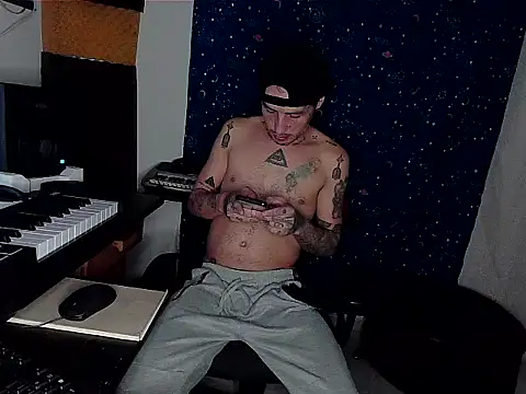 Snapshot of patrik_tattoo_ chatting on 28, 1, 2025 patrik tattoo online show from 28, 1, 2025