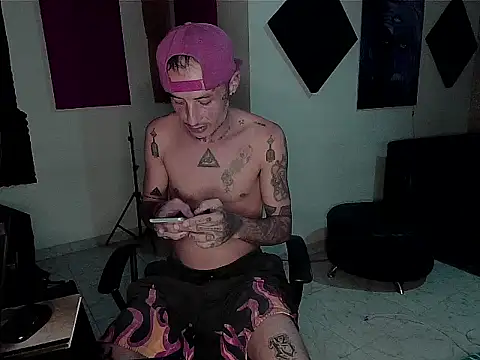 patrik tattoo  online show from 1, 12, 2025