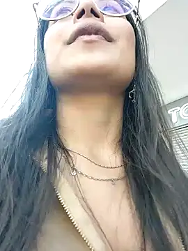 Snapshot of Jade_Zephyra chatting on 8, 12, 2024 Jade Zephyra online show from 8, 12, 2024