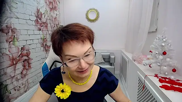 Snapshot of Cutie_Asya chatting on 6, 1, 2025 Cutie Asya online show from 6, 1, 2025