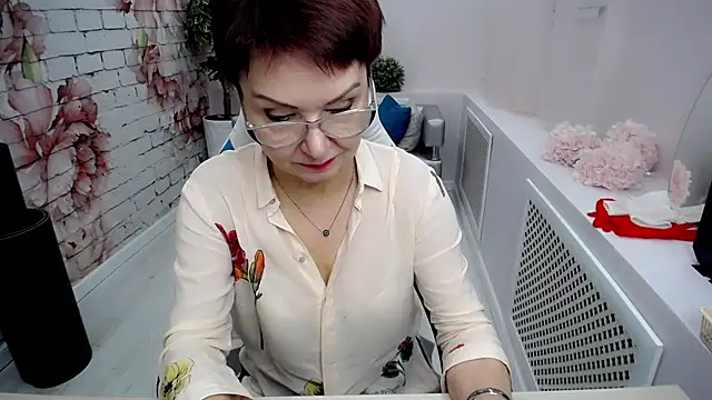 Snapshot of Cutie_Asya chatting on 28, 1, 2025 Cutie Asya online show from 28, 1, 2025