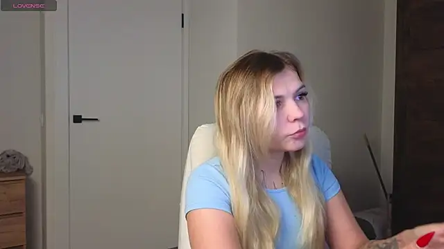 Snapshot of Kate_Legend chatting on 27, 7, 2026 Kate Legend online show from 27, 7, 2026