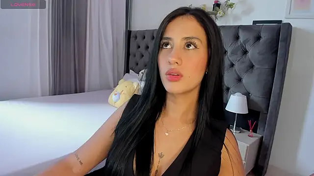 Amiirra  online show from 18, 2, 2026