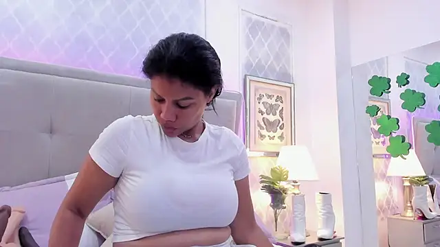 Snapshot of KarenGuzman_ chatting on 19, 3, 2025 KarenGuzman online show from 19, 3, 2025