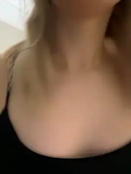 Eva Millss online show from 15, 12, 2024