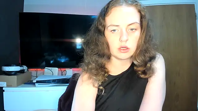 ENGLISHEMILY 69 online show from 10, 12, 2024
