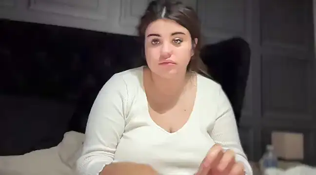 curvybabesx1 online show from 21, 3, 2025