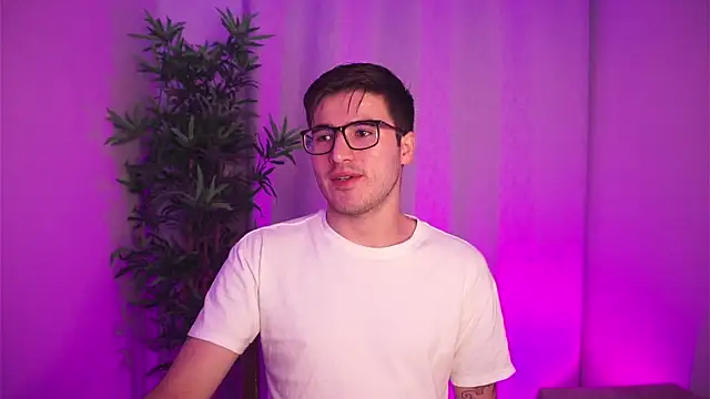 Tony Wylie online show from 12, 11, 2025