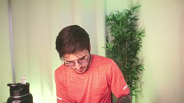 Tony Wylie online show from 19, 3, 2026