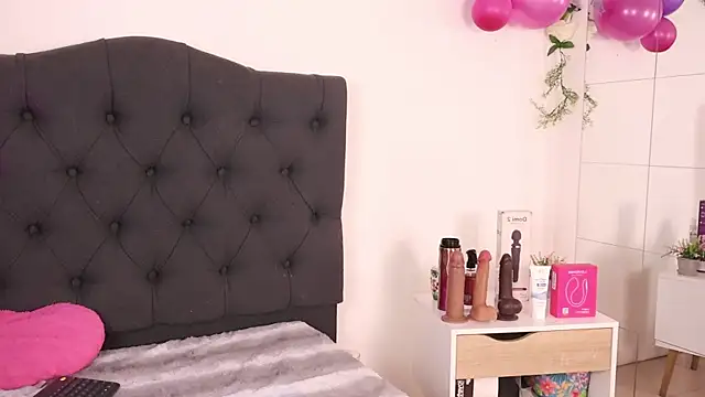 justnala  online show from 17, 9, 2025