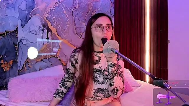 centaurigirl online show from 26, 10, 2025