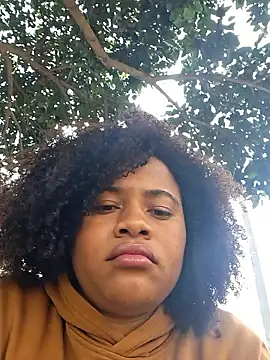 DANIELA MICHEL online show from 17, 2, 2025