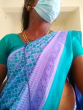 Snapshot of Preethytamilsexy chatting on 10, 6, 2026 Preethytamilsexy online show from 10, 6, 2026