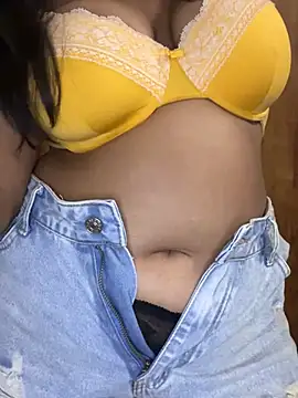 Snapshot of Doodhwaali chatting on 16, 3, 2025 Doodhwaali online show from 16, 3, 2025