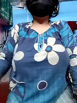 BERRY 00 online show from 23, 12, 2025