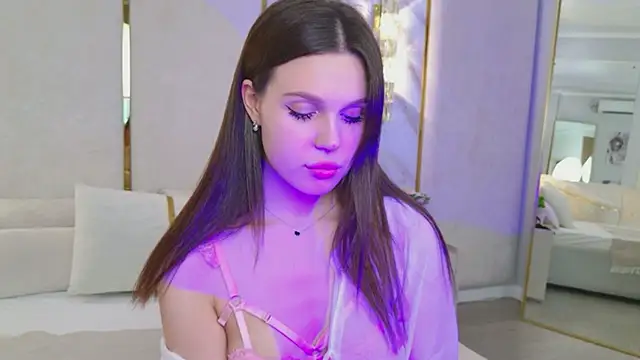 RihannaRose online show from 2, 4, 2026