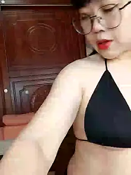 Snapshot of daeyulin chatting on 4, 1, 2025 daeyulin online show from 4, 1, 2025