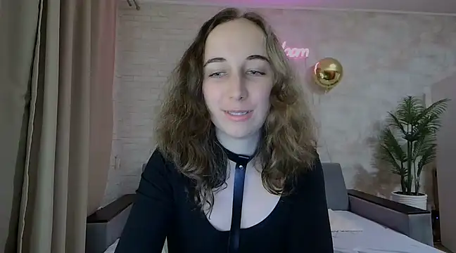 Snapshot of Anika_bloom chatting on 15, 2, 2025 Anika bloom online show from 15, 2, 2025