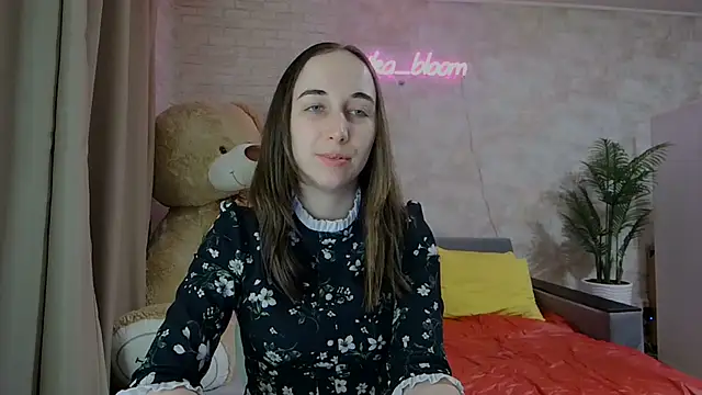 Snapshot of Anika_bloom chatting on 17, 3, 2025 Anika bloom online show from 17, 3, 2025