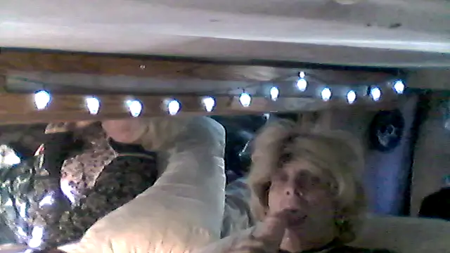 MaryCDslut69 online show from 15, 9, 2025