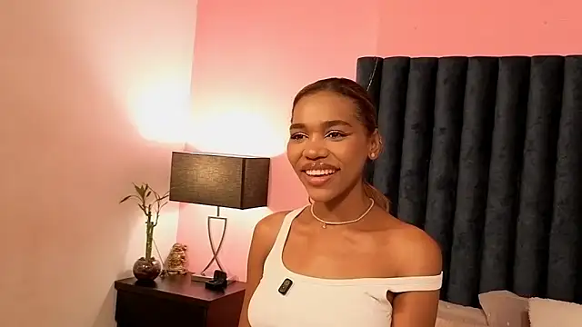 Lily Miiller online show from 12, 9, 2025