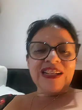 Snapshot of Sharongirl07 chatting on 14, 7, 2026 Sharongirl07 online show from 14, 7, 2026