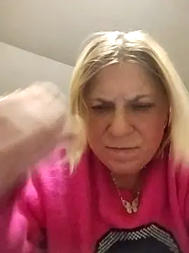 Playmate86 online show from 12, 12, 2024