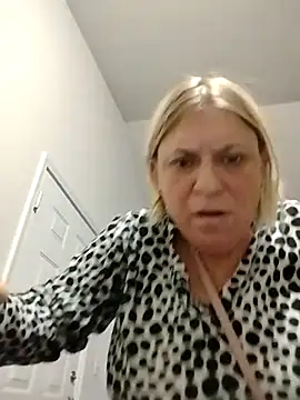 Playmate86 online show from 21, 12, 2024