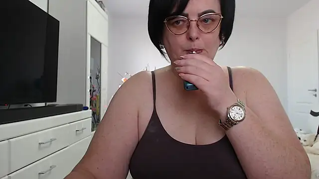 Snapshot of Amandamuller1982 chatting on 10, 2, 2026 Amandamuller1982 online show from 10, 2, 2026