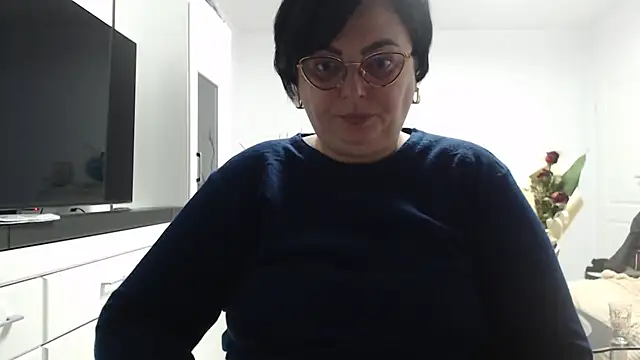 Snapshot of Amandamuller1982 chatting on 5, 3, 2026 Amandamuller1982 online show from 5, 3, 2026