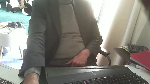 shyfrenchcock1 online show from 10, 2, 2025