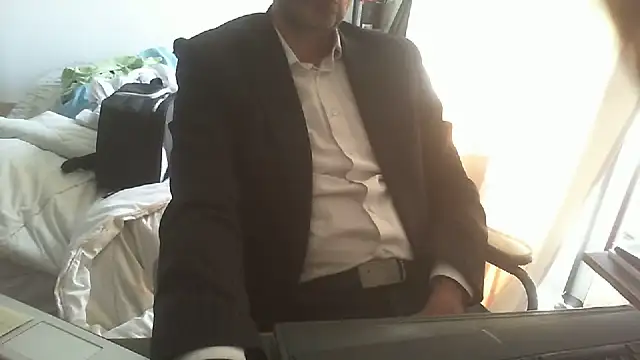 shyfrenchcock1 online show from 28, 5, 2026
