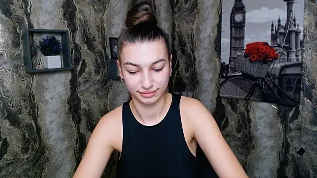 KarolinaRosse  online show from 2, 2, 2025