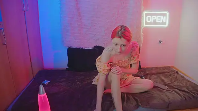 Snapshot of Bloom-fairy chatting on 4, 2, 2026 Bloom-fairy online show from 4, 2, 2026