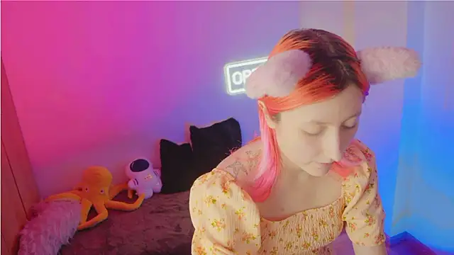 Snapshot of Bloom-fairy chatting on 26, 2, 2026 Bloom-fairy online show from 26, 2, 2026